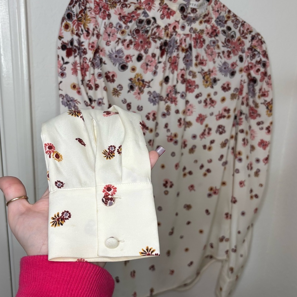 Veronica Beard Fey mock-neck floral silk blouse top size 2 - Picture 3 of 16